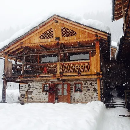 Chalet Tabia Al Di La De L'aiva