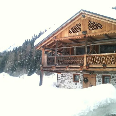 Chalet Tabia Al Di La De L'aiva